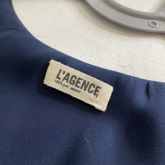 L'Agence Women's Navy Blue Sleeveless 100% Silk Blouse Size XS Flowy Old Money - Picture 5 of 12